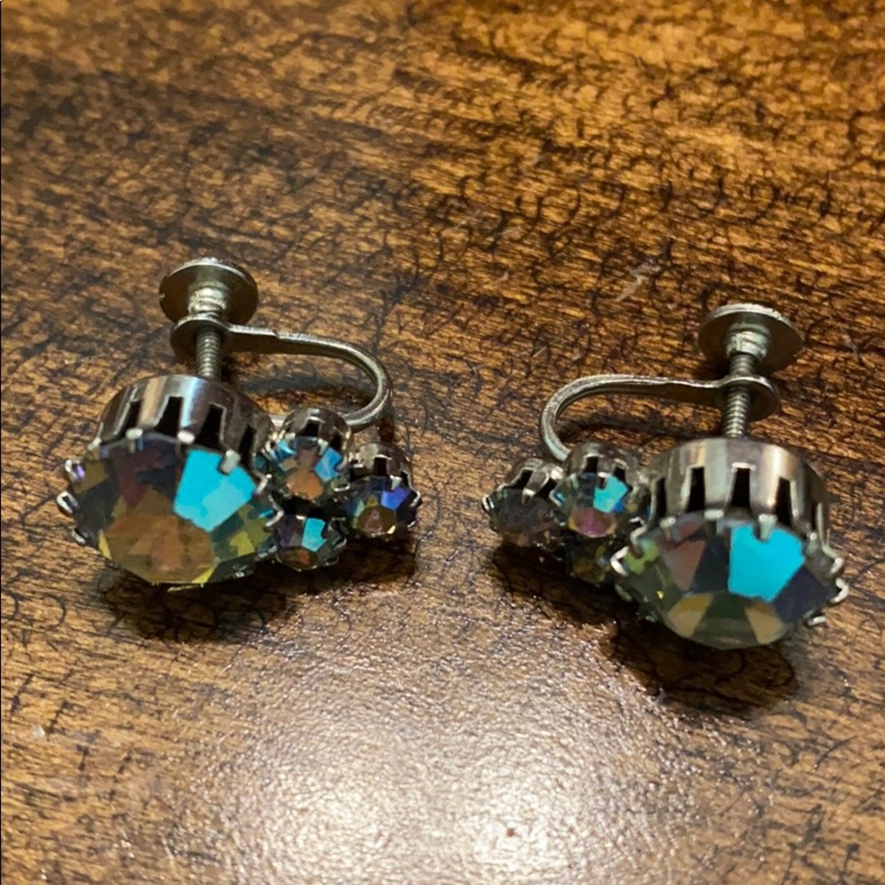 Iridescent screw back earrings